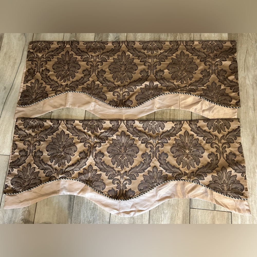 2 Luxury Brown Curtain panels. Each panel 50 in x 20 inches